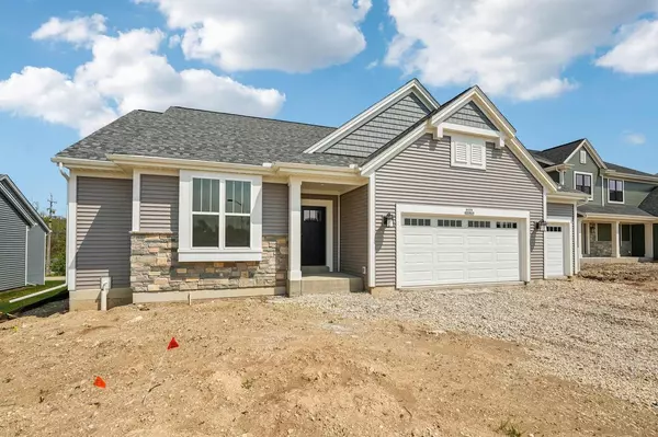 N174W20624 Laurel Springs CIRCLE, Jackson, WI 53037