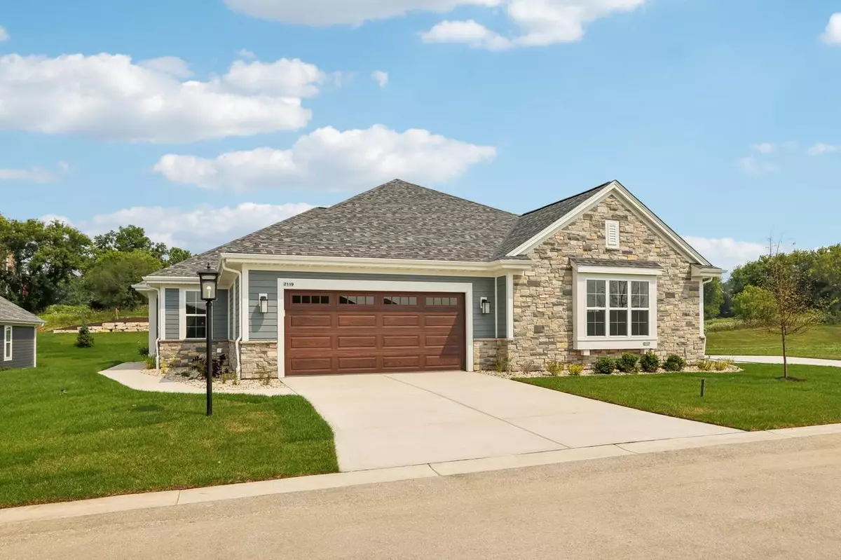 Waukesha, WI 53189,2119 Bluestem DRIVE #0201