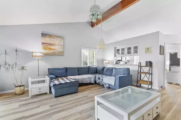 Greenfield, WI 53221,5339 S Cambridge LANE