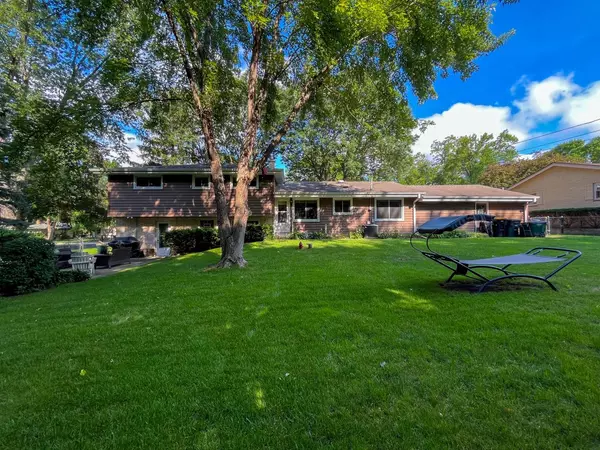 Wauwatosa, WI 53226,1239 N 122nd STREET