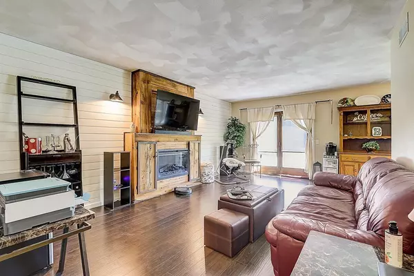 Waunakee, WI 53597,100 Creek Edge Ct