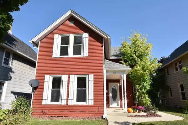 West Bend, WI 53095,918 Cedar STREET