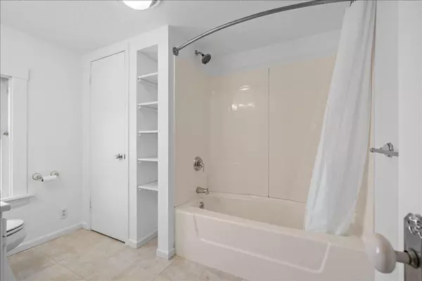 Sheboygan Falls, WI 53085,242 Park STREET