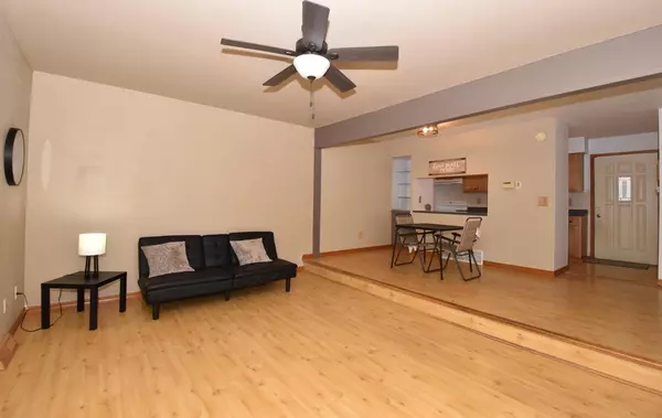 Germantown, WI 53022,N114W16721 Royal COURT