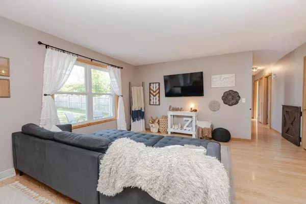 Lake Mills, WI 53551,284 Crestview LANE