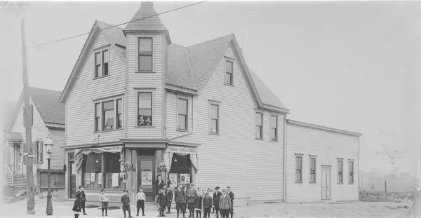 Milwaukee, WI 53212,930 E Auer AVENUE E #932