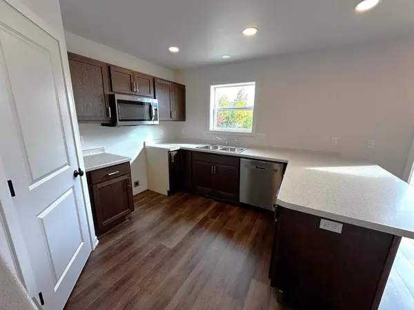 Sheboygan Falls, WI 53085,911 Sully WAY