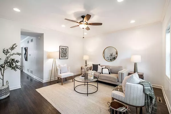 Milwaukee, WI 53207,2567 S Burrell STREET