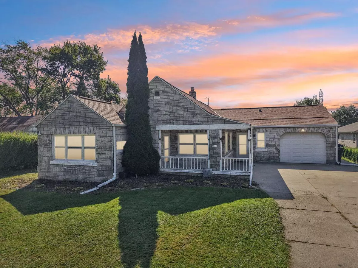 Greenfield, WI 53221,3141 W Bottsford AVENUE