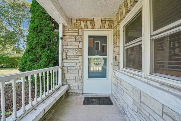 Greenfield, WI 53221,3141 W Bottsford AVENUE