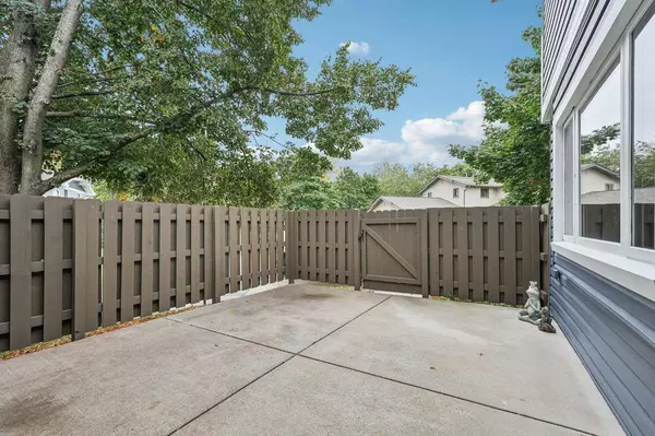 Menomonee Falls, WI 53051,N76W14595 North Point COURT