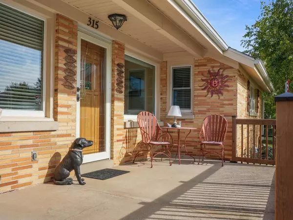 Racine, WI 53405,315 Merrie LANE