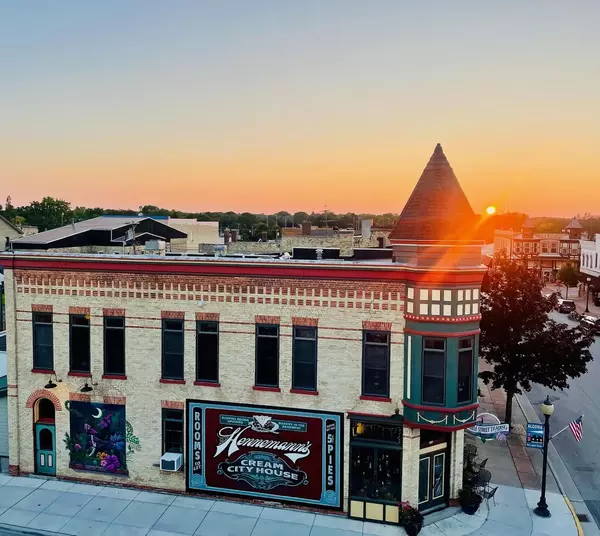 300 Steele STREET, Algoma, WI 54201