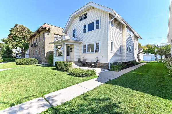 West Allis, WI 53214,1308 S 76th 1310 STREET