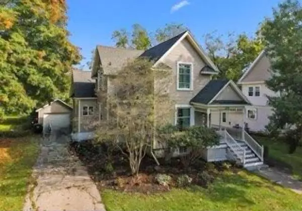 Elkhorn, WI 53121,214 Randall PLACE