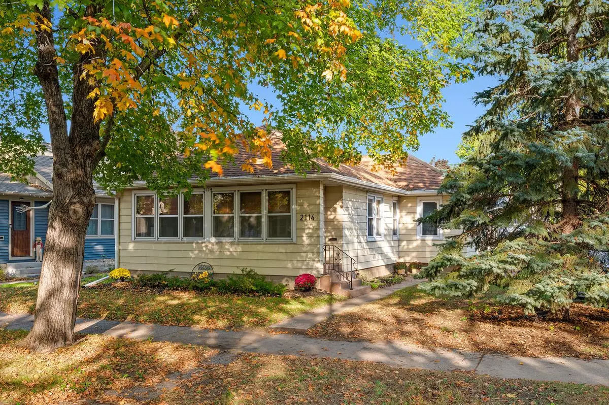 La Crosse, WI 54603,2114 Wood STREET