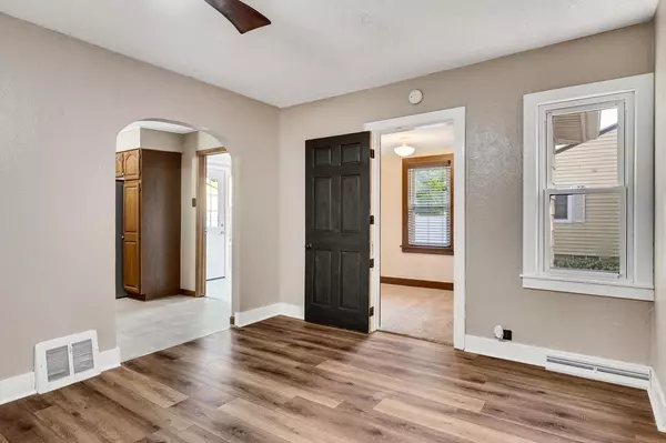 La Crosse, WI 54603,2114 Wood STREET