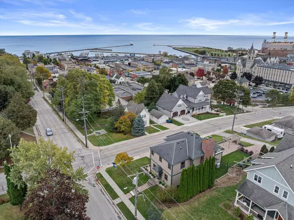 Port Washington, WI 53074,205 W Jackson STREET