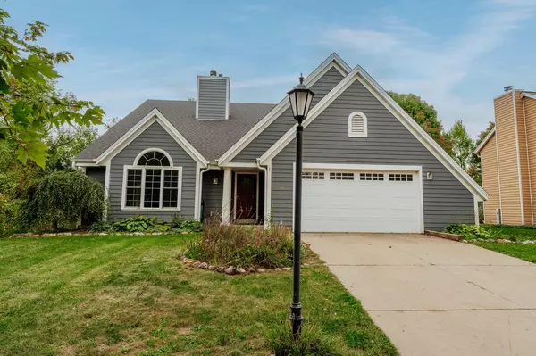 Waukesha, WI 53186,2221 Inverness DRIVE