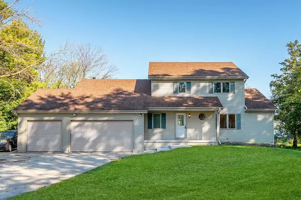 W4436 E Lakeview ROAD, Hustisford, WI 53034