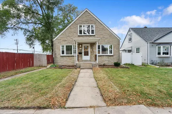 1347 S 107th STREET, West Allis, WI 53214