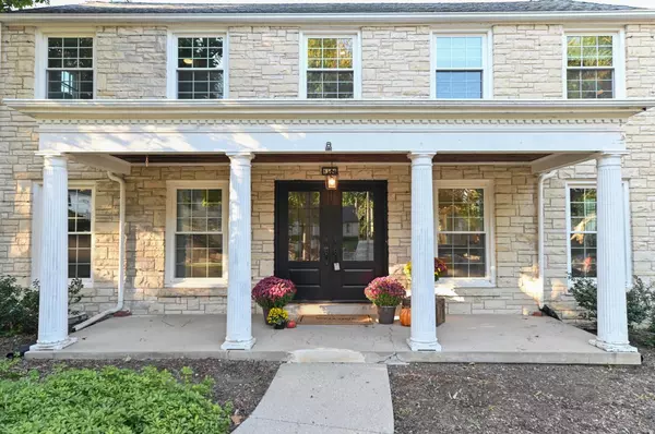 Wauwatosa, WI 53213,8128 W Wisconsin AVENUE