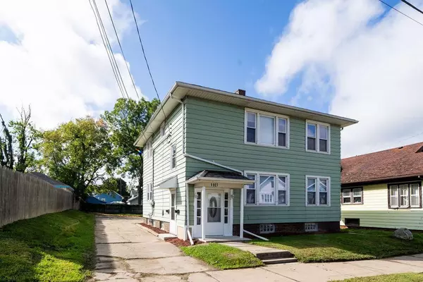 Racine, WI 53404,1927 Harriet STREET