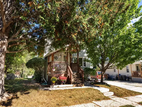 Plymouth, WI 53073,216 Edna STREET