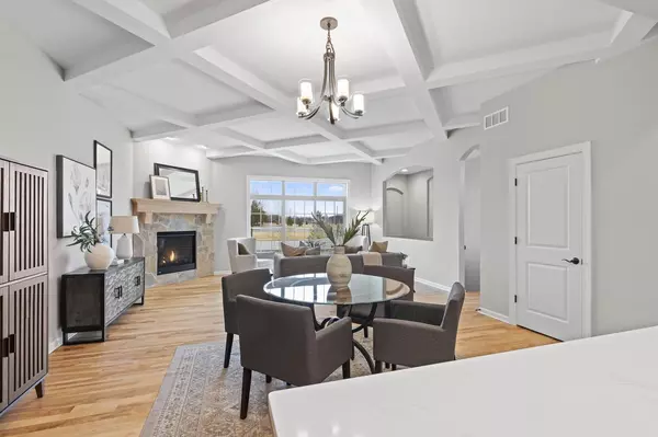 Cedarburg, WI 53012,N106W6590 Stone Lake CIRCLE #10