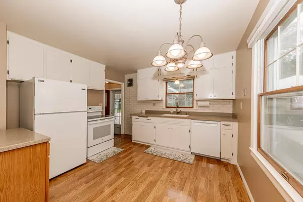 Milwaukee, WI 53219,6123 W Idaho STREET