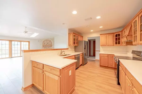 Port Washington, WI 53074,2051 Upper Ridge ROAD #8