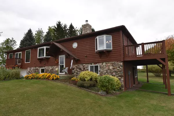 W3099 St Killian DRIVE, Campbellsport, WI 53010