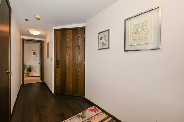 Milwaukee, WI 53202,1633 N Prospect AVENUE #17C