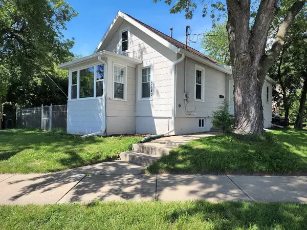 3140 St Paul Ave, Madison, WI 53714