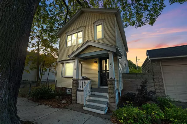 327 W Mineral STREET, Milwaukee, WI 53204