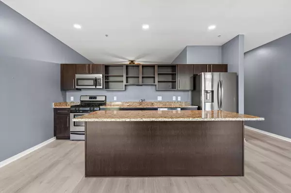 Milwaukee, WI 53212,1902 N Commerce STREET #506