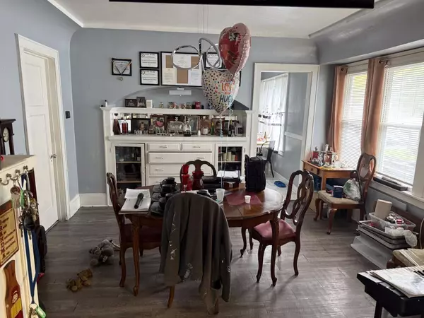 Milwaukee, WI 53212,3720 N 2nd STREET