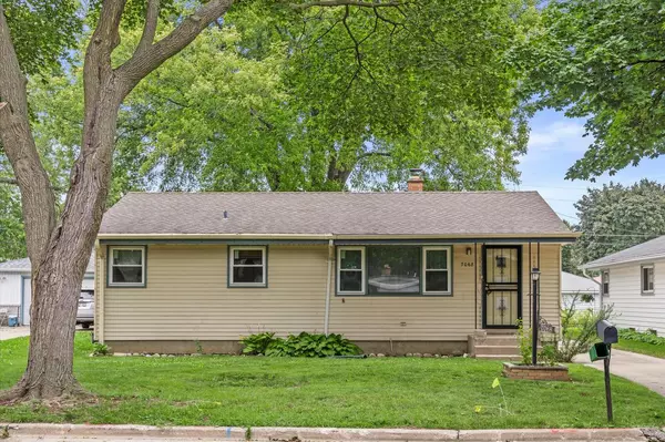 Milwaukee, WI 53209,7068 N 38th COURT