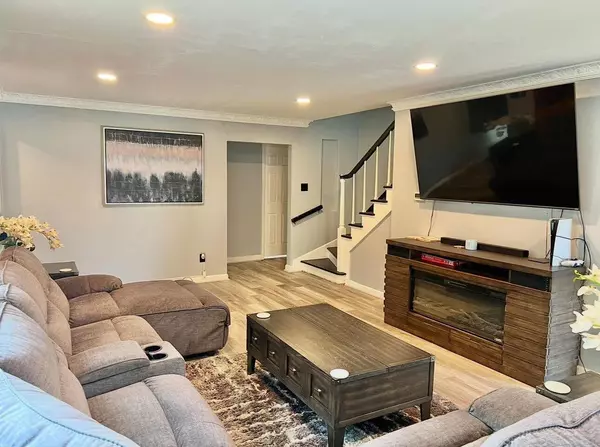 Milwaukee, WI 53222,3275 N 93rd STREET