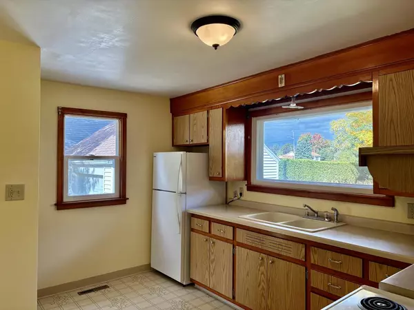 Two Rivers, WI 54241,1024 31st STREET