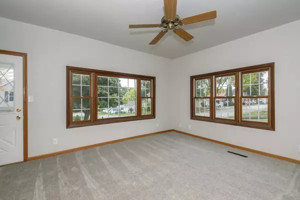 Beaver Dam, WI 53916,116 Rosendale STREET