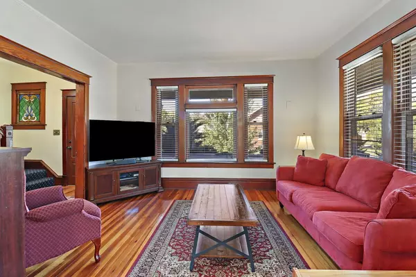 Kenosha, WI 53140,711 40th STREET