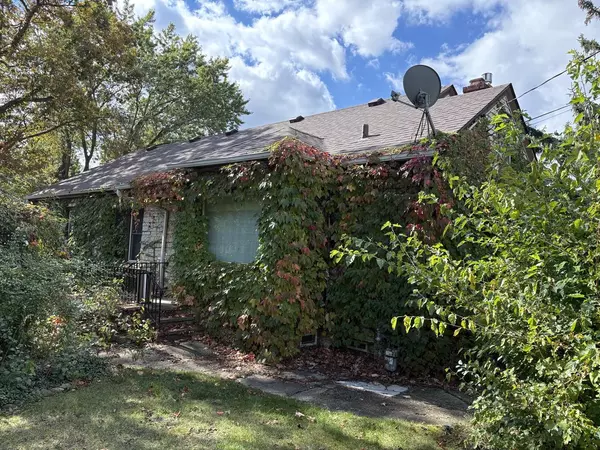 Greenfield, WI 53221,4710 S 35th STREET
