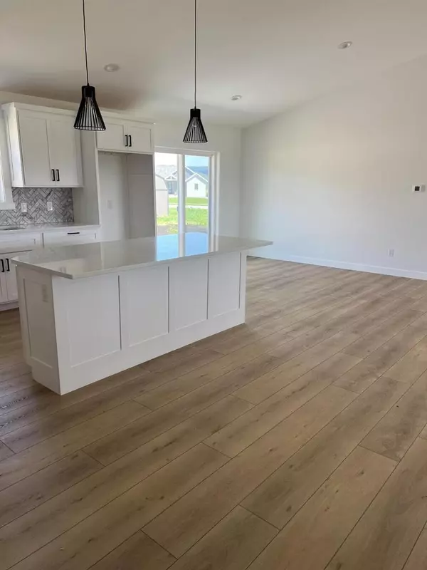 Holmen, WI 54636,1351 Annapolis DRIVE