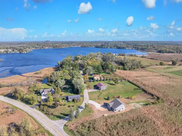 Campbellsport, WI 53010,W1298 Floral Park LANE