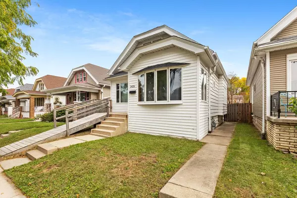 Milwaukee, WI 53215,3426 S 15th PLACE