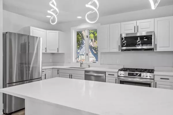 Sheboygan, WI 53081,1942 N 12th STREET