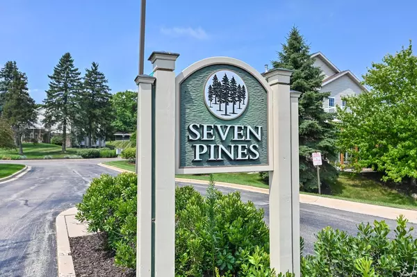 Germantown, WI 53022,N99W14143 Seven Pines WAY #A