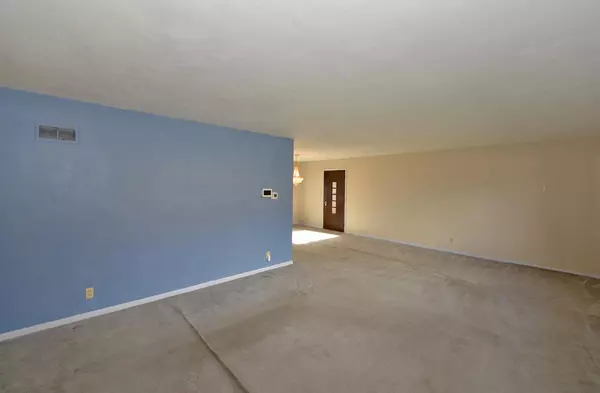 Racine, WI 53403,2711 Gilson STREET