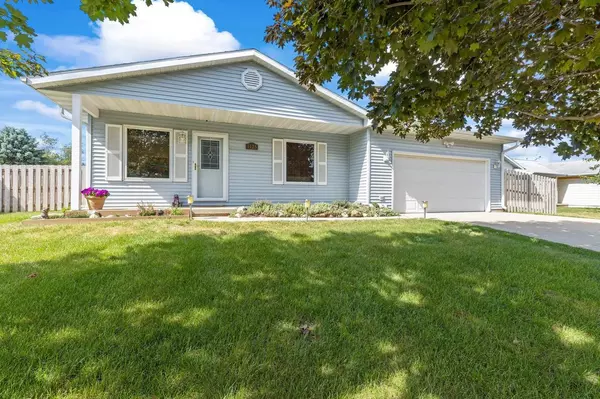 1125 Spruce St, Delavan, WI 53115